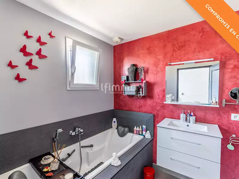 Maison, 98 m²