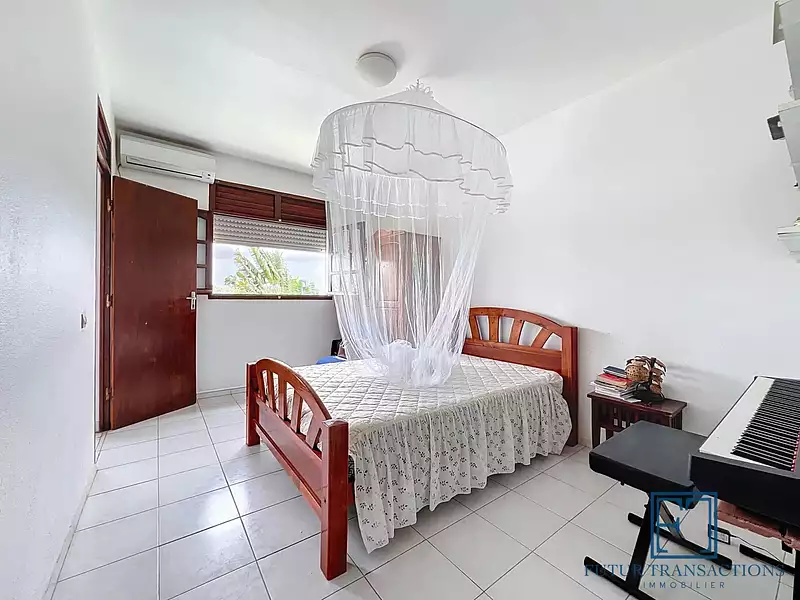 Maison, 218,53 m²