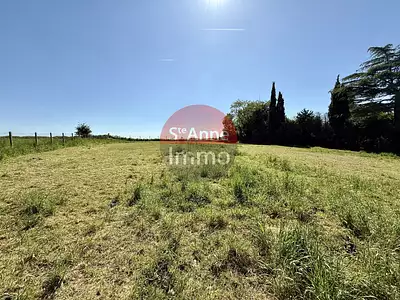 Terrain, 2 713 m²