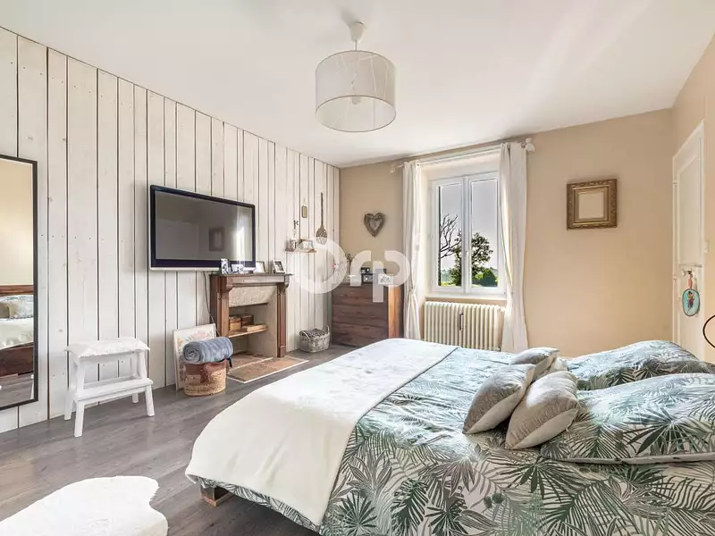 Maison, 180 m²