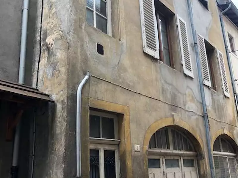 Immeuble, 300 m²