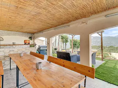 Maison, 170 m²