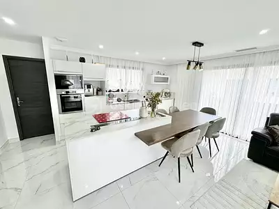 Maison, 130 m²