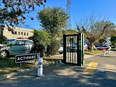 Parking, 90 m²