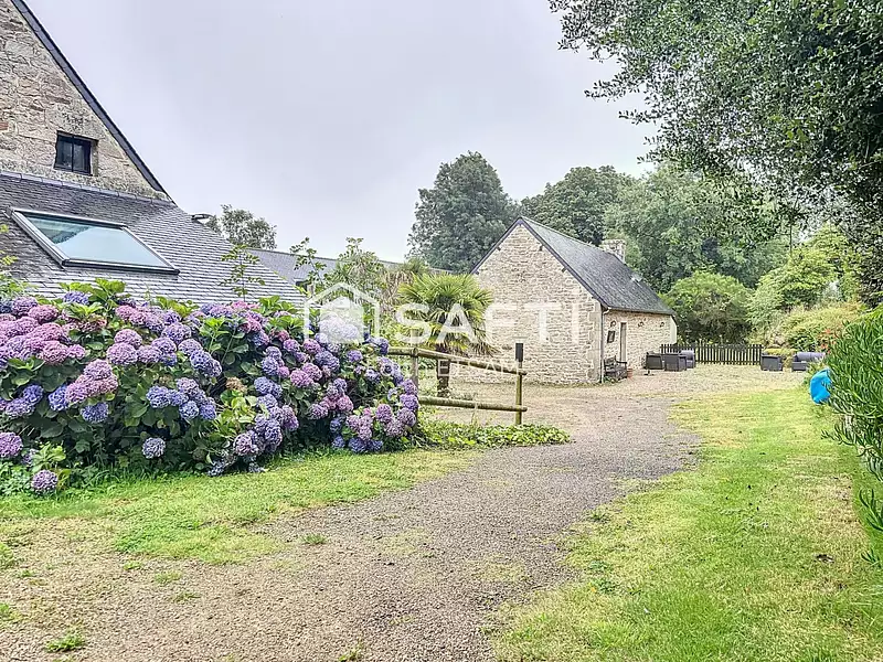 Maison, 605 m²