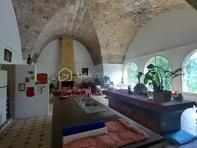 Maison, 200 m²
