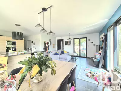 Maison, 97 m²