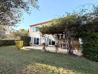 Maison, 170 m²