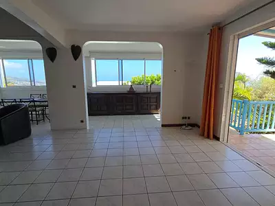 Maison, 180 m²