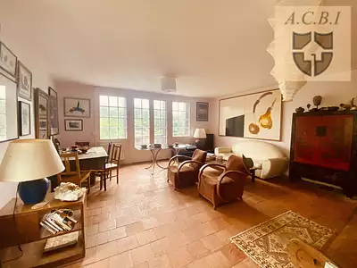 Maison, 255 m²