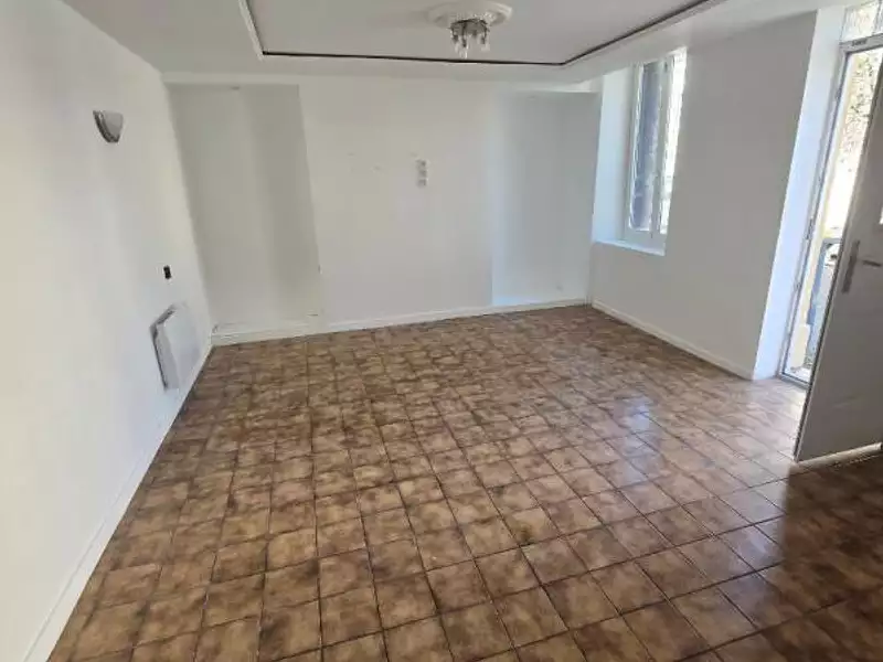 Immeuble, 170 m²