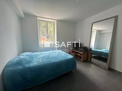 Immeuble, 176 m²