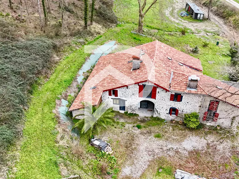 Maison, 300 m²