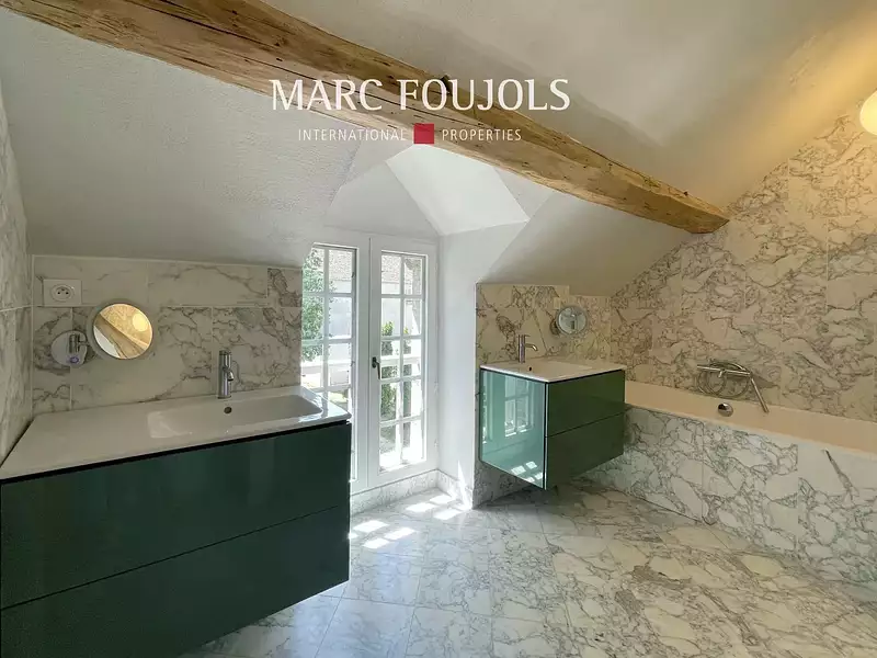 Maison, 400 m²