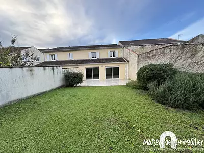 Maison, 161 m²