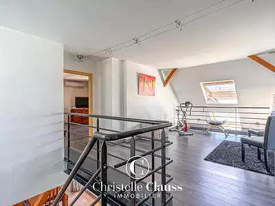 Maison, 245 m²