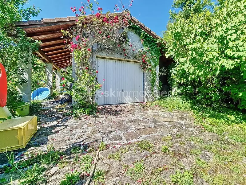 Maison, 167 m²