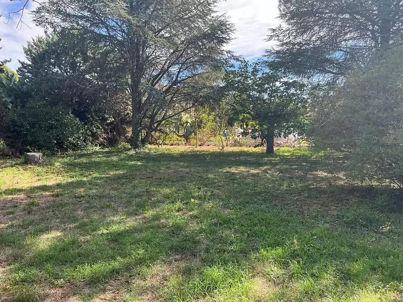 Terrain, 664 m²