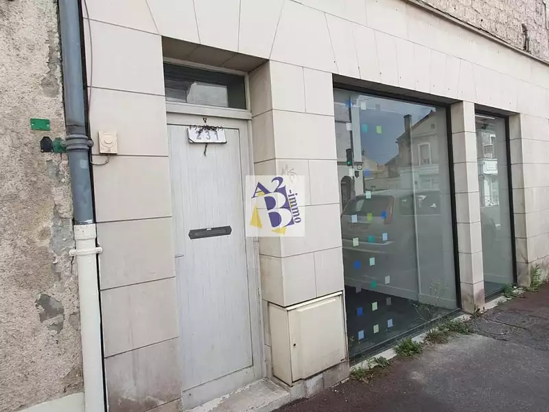 Immeuble, 113 m²