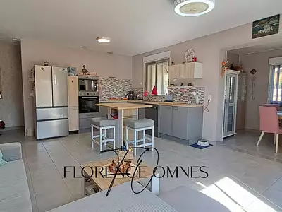 Maison, 81 m²