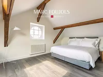 Maison, 305 m²