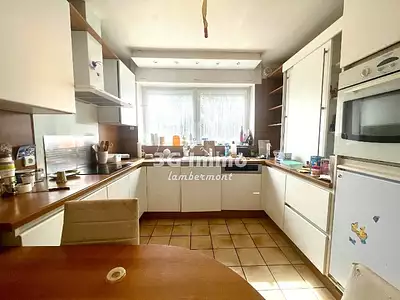 Maison, 170 m²