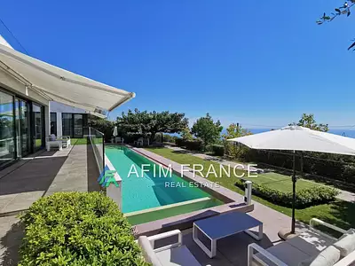 Maison, 350 m²