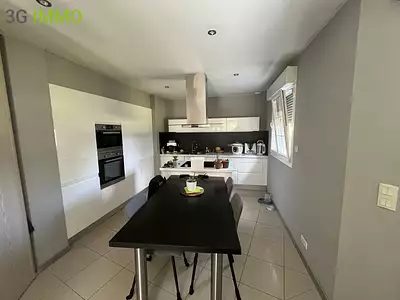 Maison, 115 m²