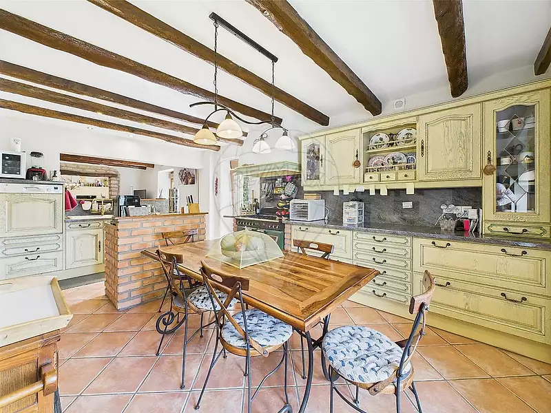 Maison, 262 m²