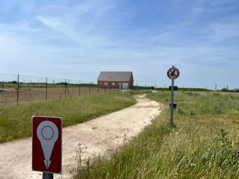 Terrain, 1 000 m²