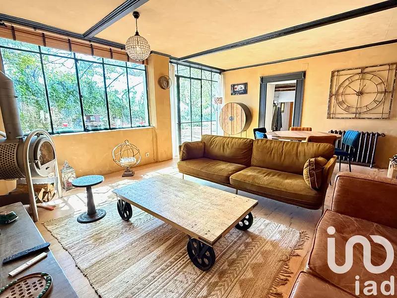 Maison, 245 m²