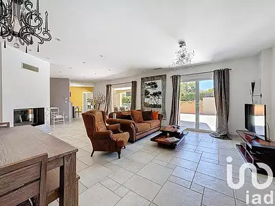 Maison, 184 m²
