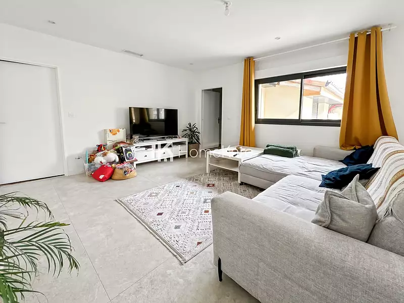 Maison, 140 m²