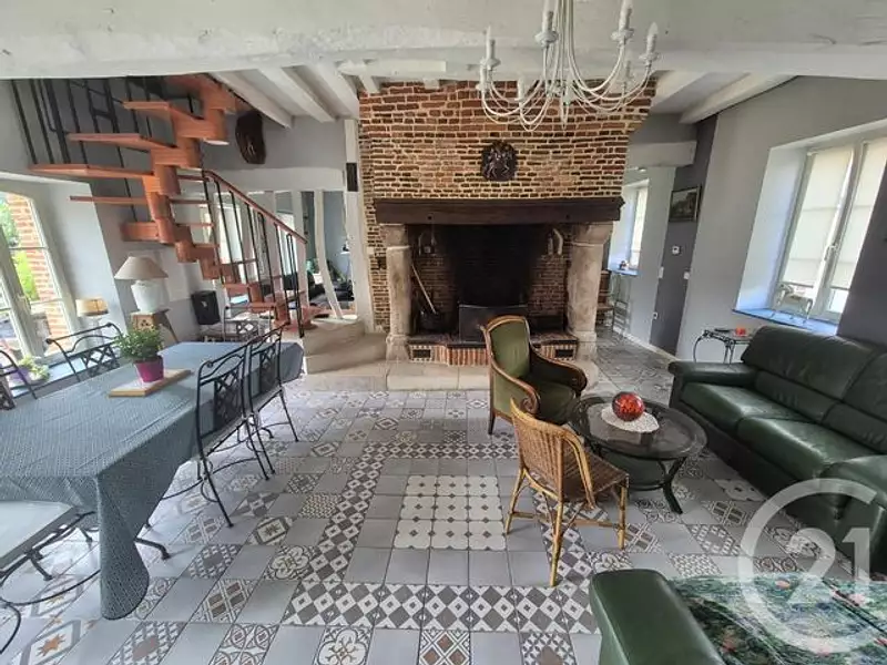 Maison, 254,4 m²