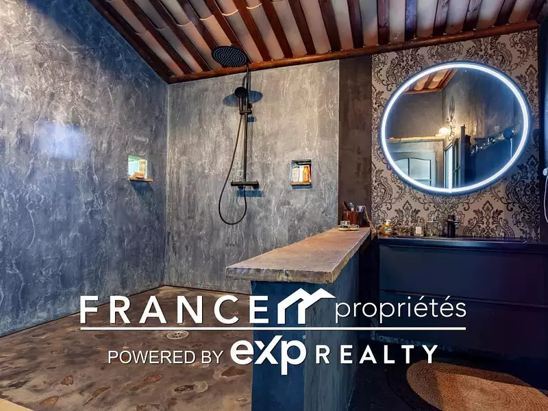 Maison, 245 m²