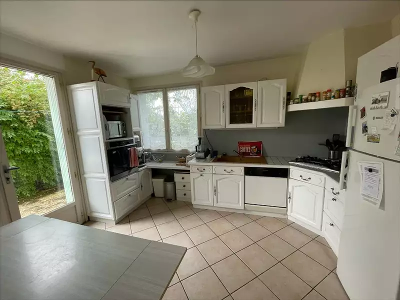 Maison, 194 m²