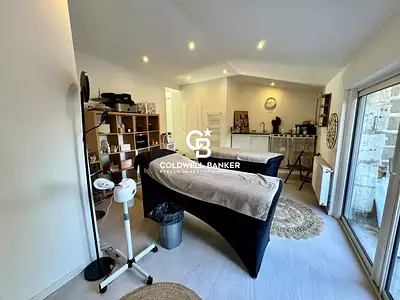 Immeuble, 335 m²