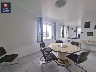 Maison, 282 m²