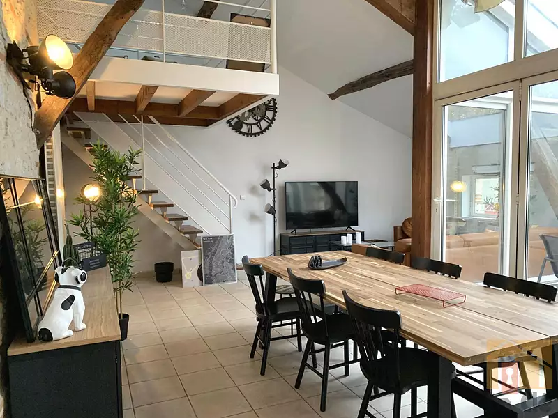 Appartement, 230 m²