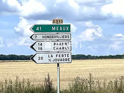 Terrain, 14 012 m²