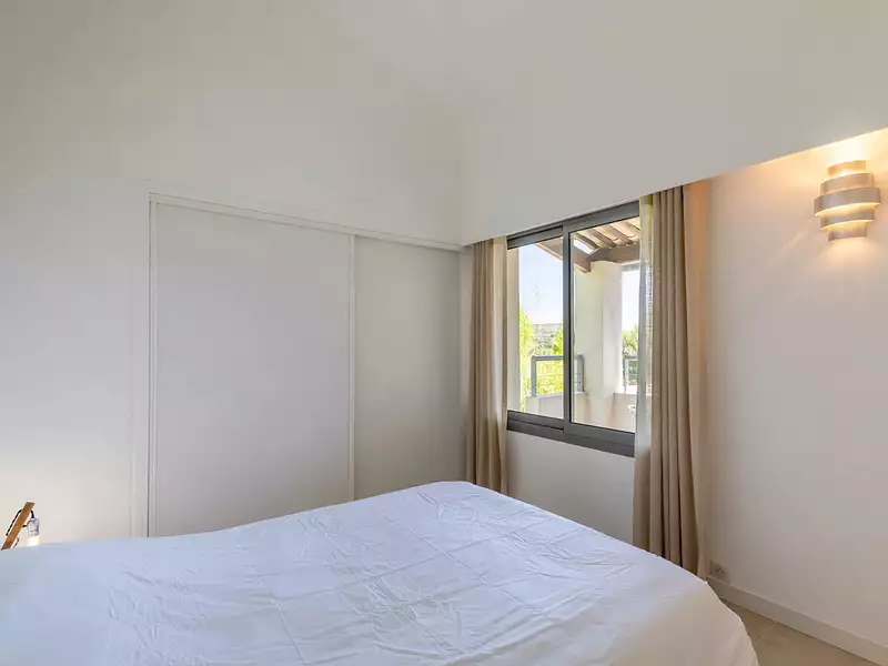 Maison, 235 m²