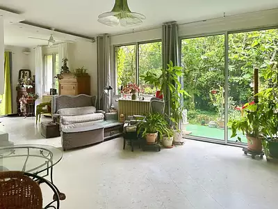 Maison, 253 m²