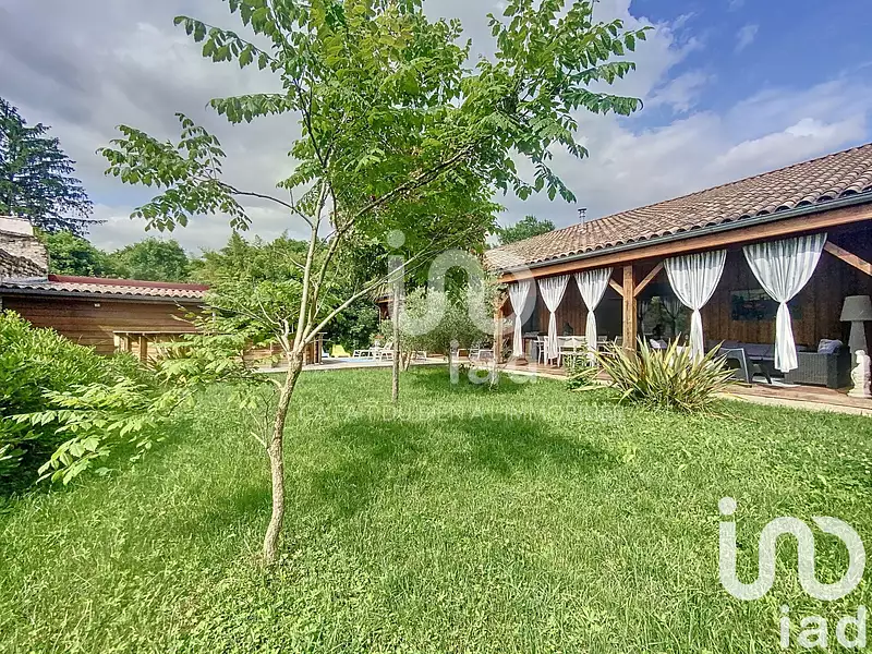 Maison, 165 m²
