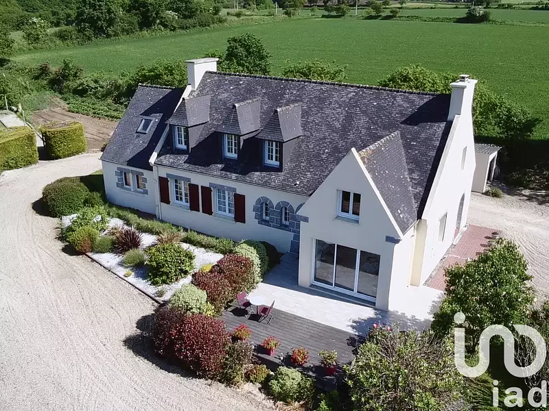 Maison, 168 m²