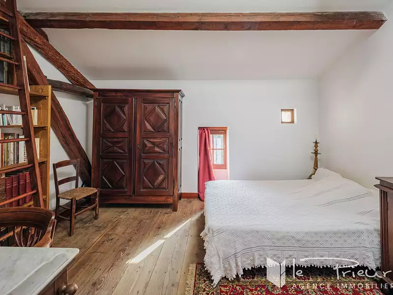Maison, 340 m²