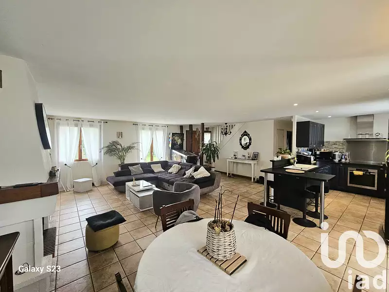 Maison, 145 m²