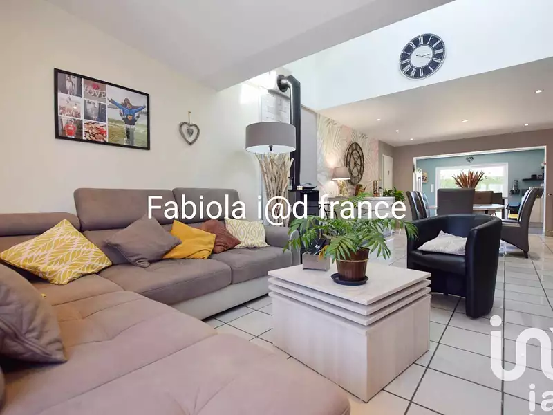 Maison, 192 m²