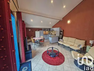 Immeuble, 244 m²