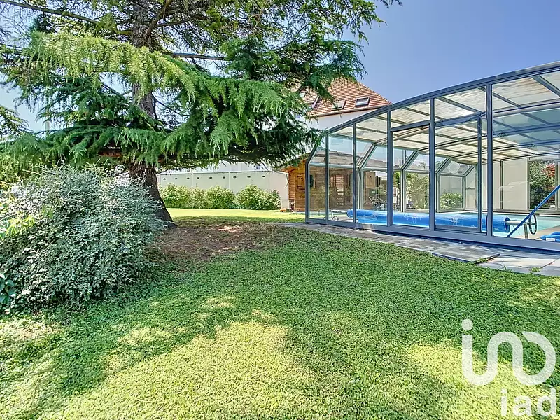Maison, 179 m²