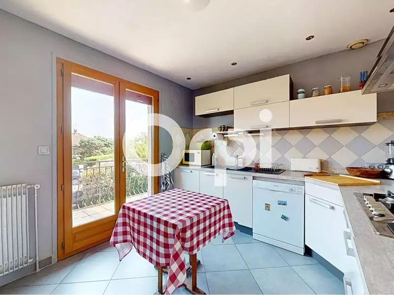 Maison, 96 m²